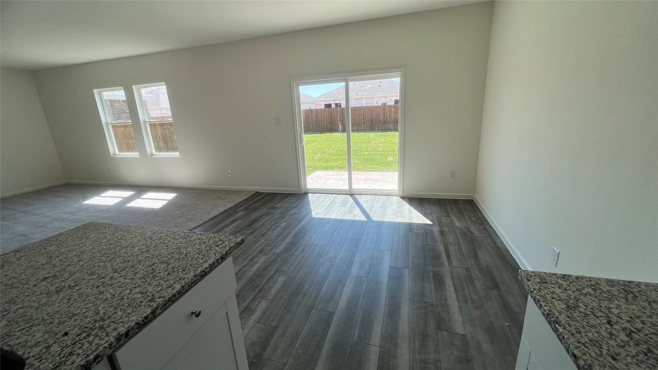10320 Holycross Ln - Photo 2 of 19