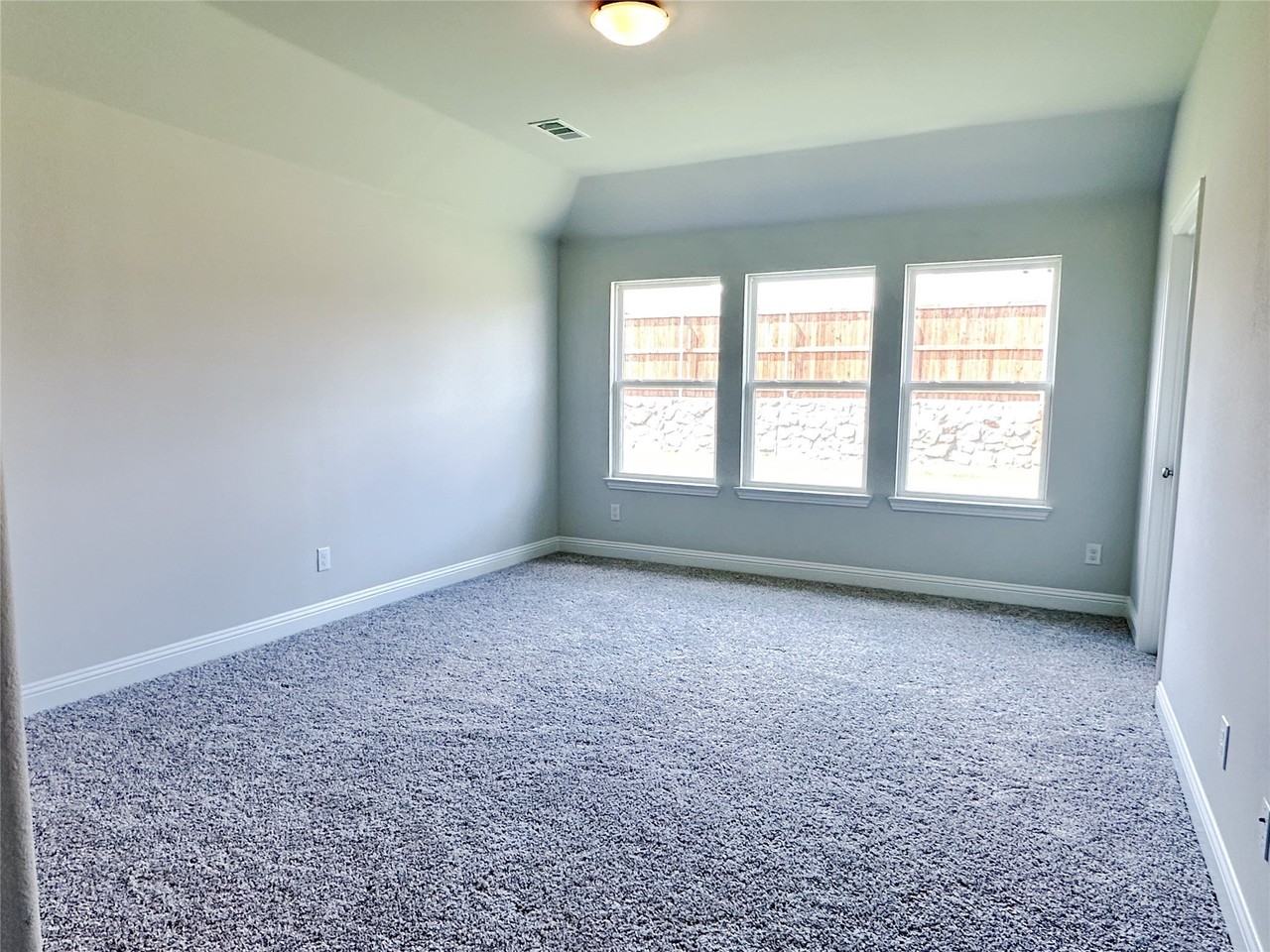 1216 Castiglione Ln - Photo 6 of 16