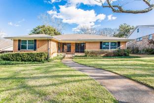 7010 Kingsbury Dr - Photo 1 of 1