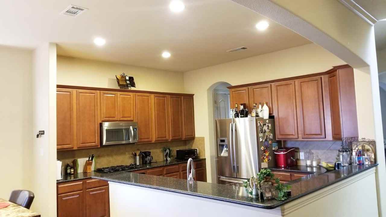 1551 Barksdale Dr - Photo 2 of 34