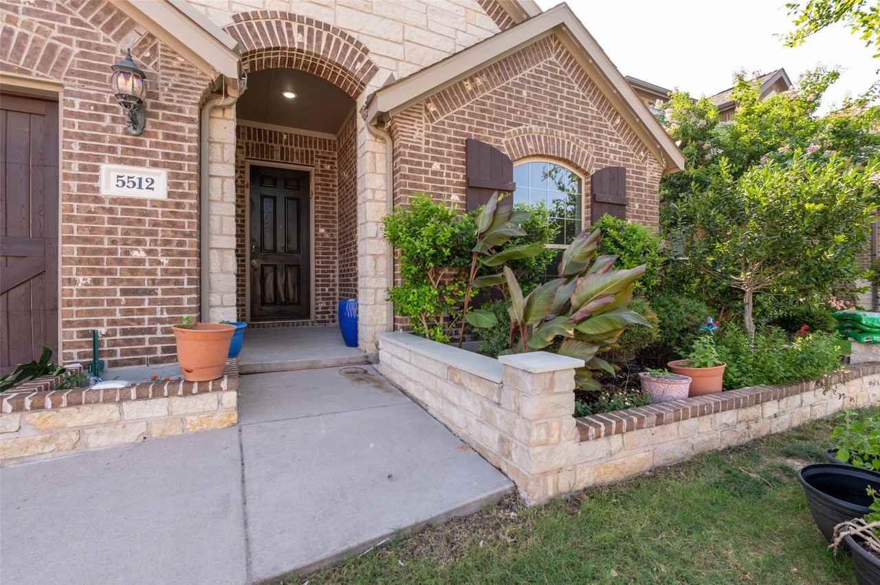 5512 Magnum Way - Photo 2 of 24