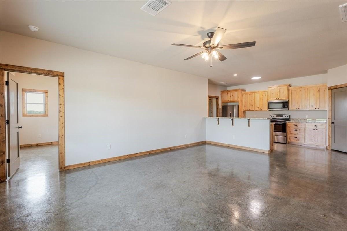 31 Maverick Loop - Photo 4 of 16