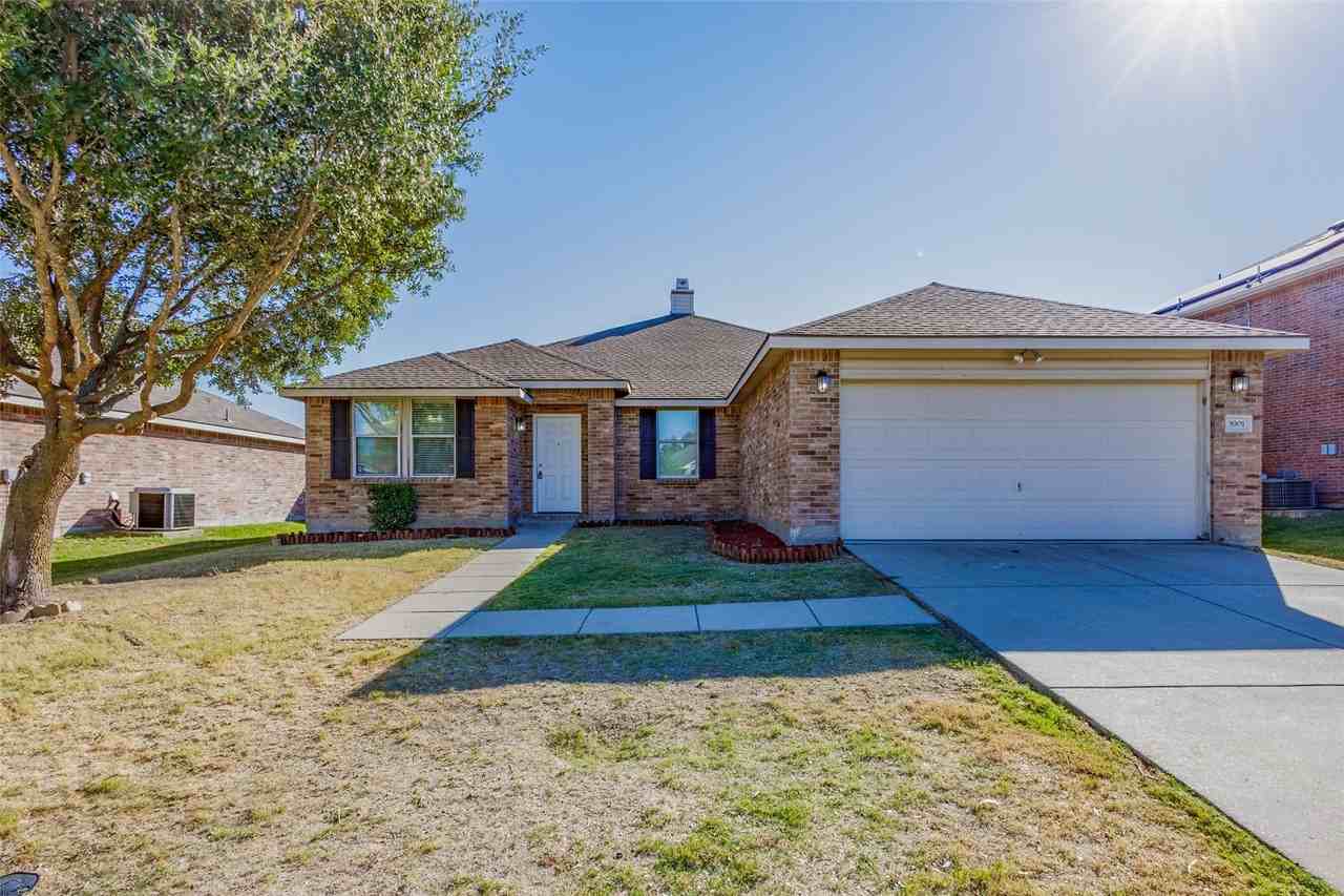 3901 Kathryn Way - Photo 2 of 26