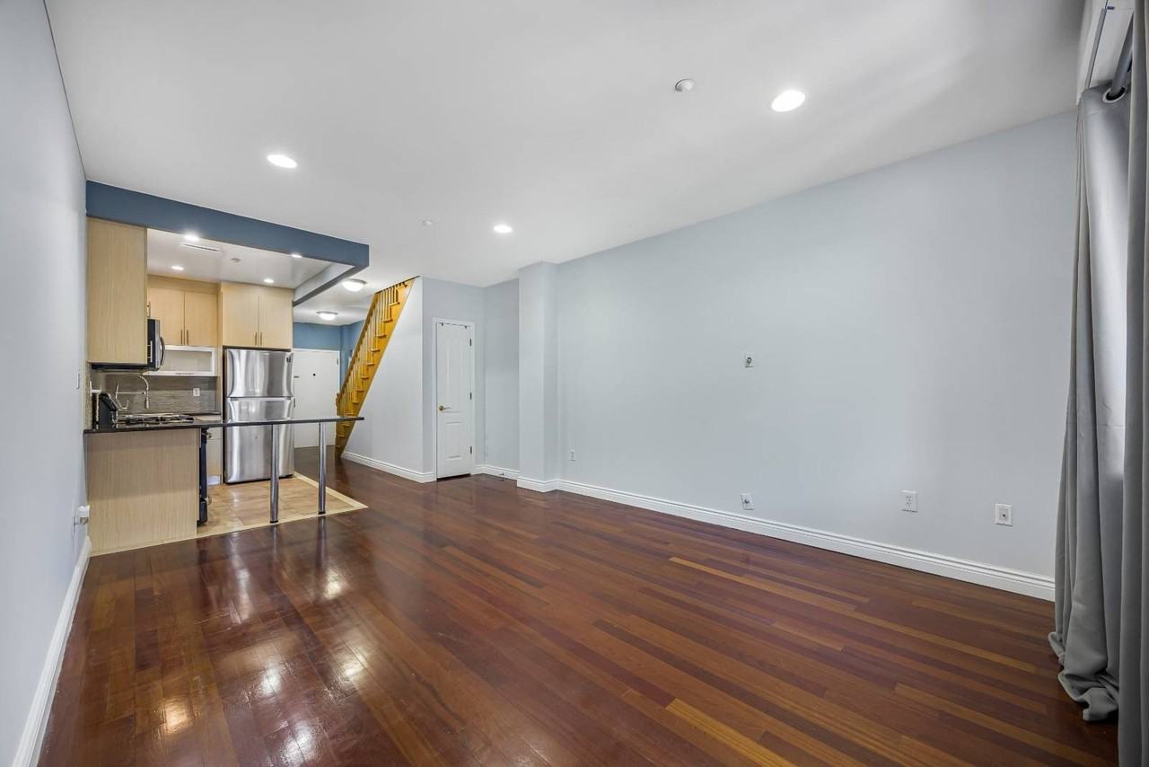 2408 Ocean Ave #9A - Photo 2 of 12