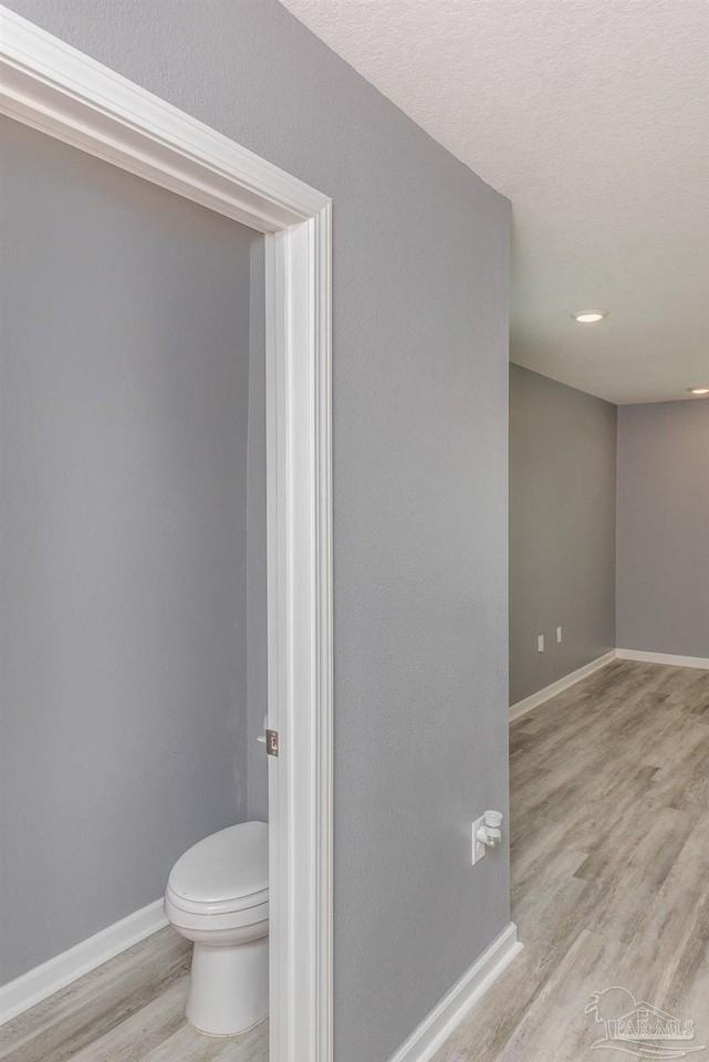 5720 Blackhorse Cir - Photo 5 of 32