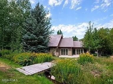 3 Keystone Ct - Photo 2 of 26