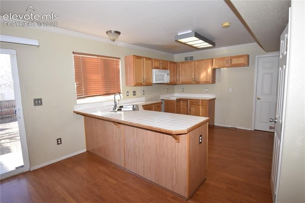 4993 Hawk Meadow Dr - Photo 4 of 8