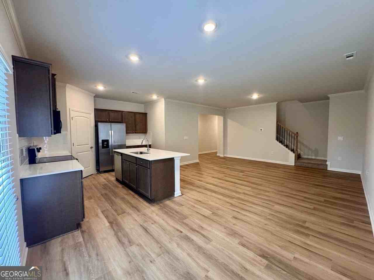 24 Berryville Dr - Photo 2 of 18