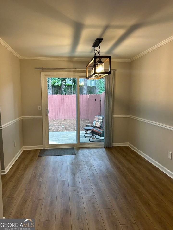 1453 Springleaf Cir Se - Photo 4 of 12
