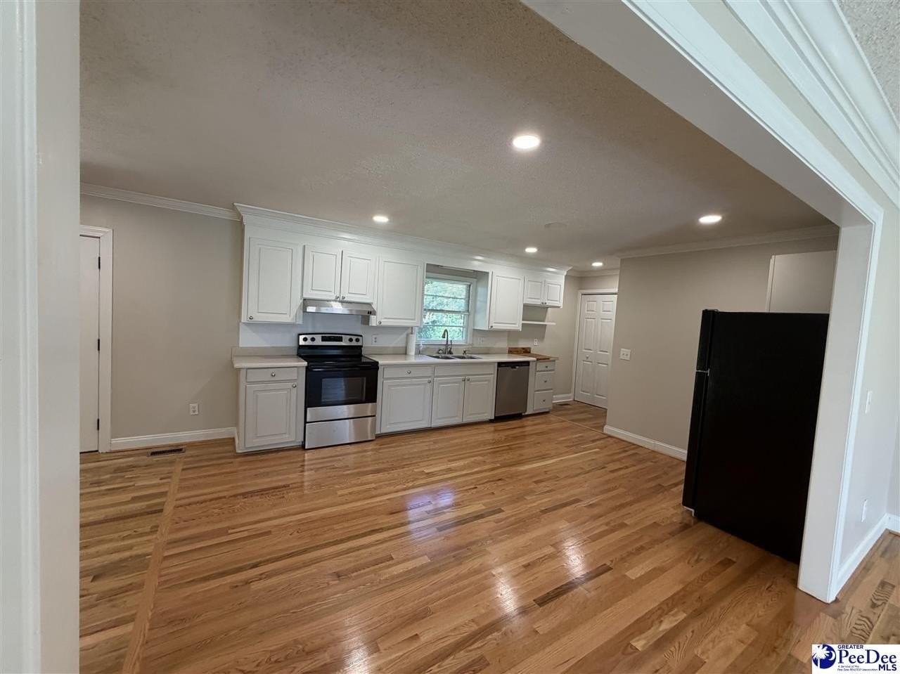 1510 Rosedale St - Photo 2 of 26