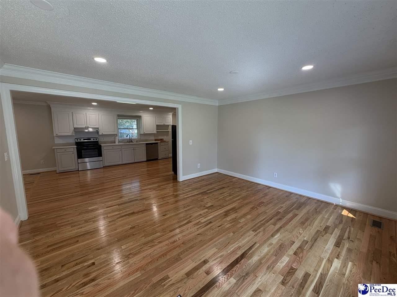 1510 Rosedale St - Photo 5 of 26
