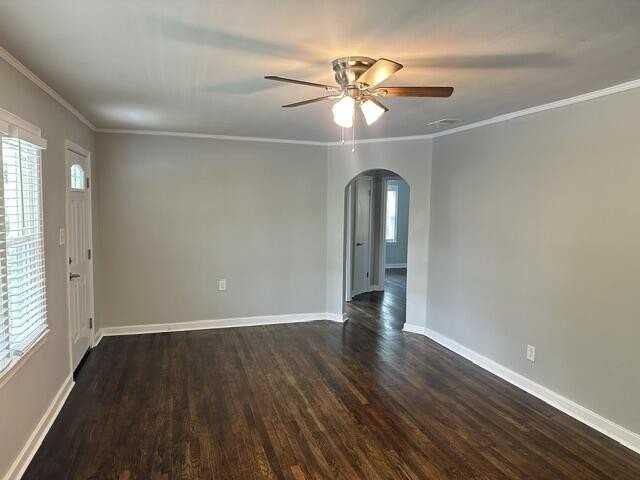 703 Emmett Ave Nw - Photo 4 of 18