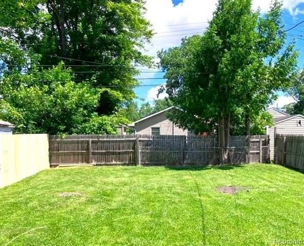 577 E Hudson Ave - Photo 6 of 17