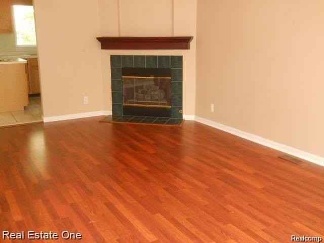 710 N Washington Ave - Photo 2 of 12