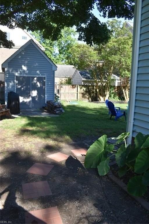 5404 Rolfe Ave - Photo 4 of 14