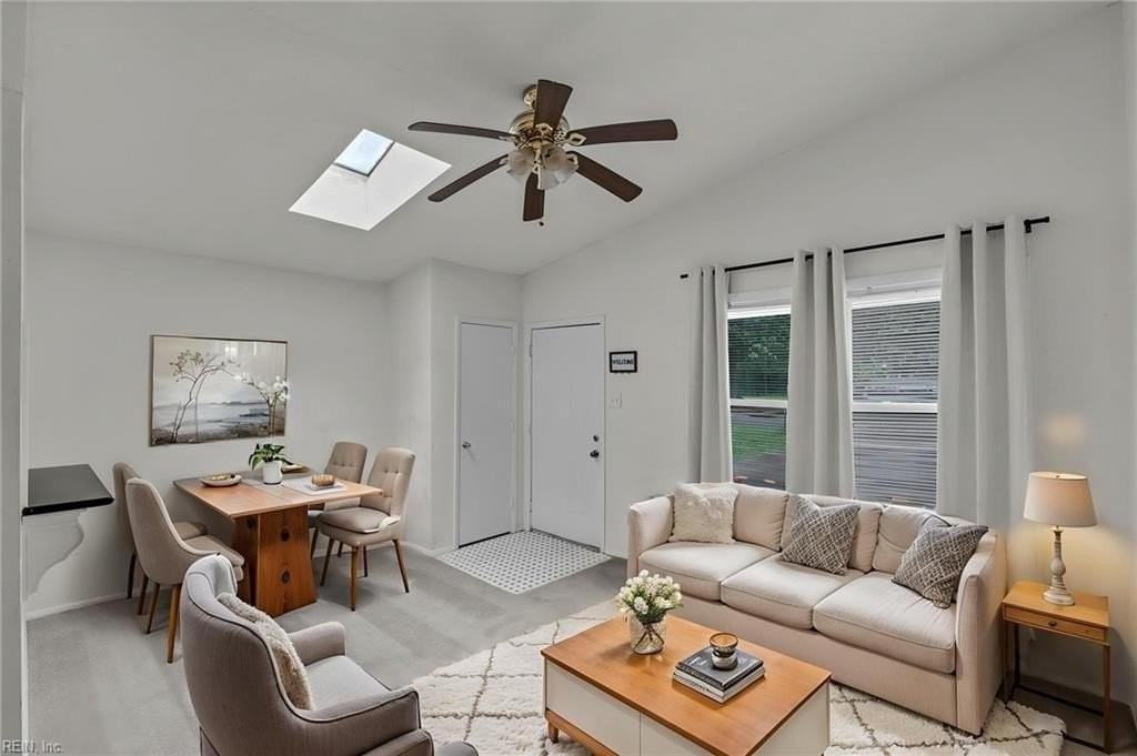 413 N Oceana Blvd - Photo 3 of 16