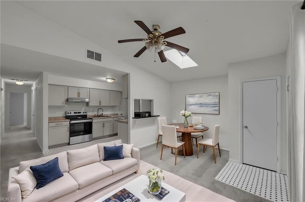 413 N Oceana Blvd - Photo 7 of 16
