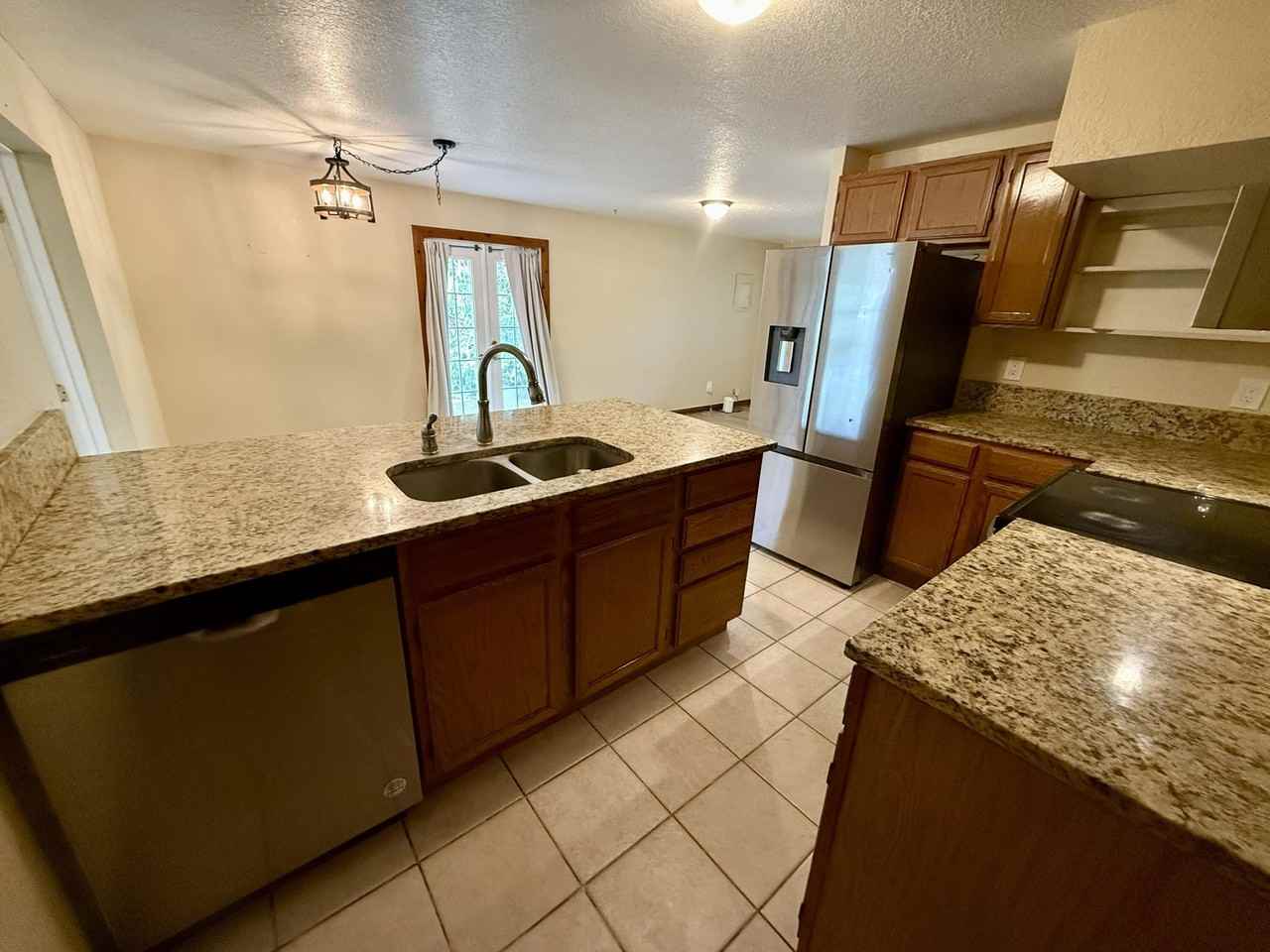 17503 30th Ln N - Photo 2 of 35