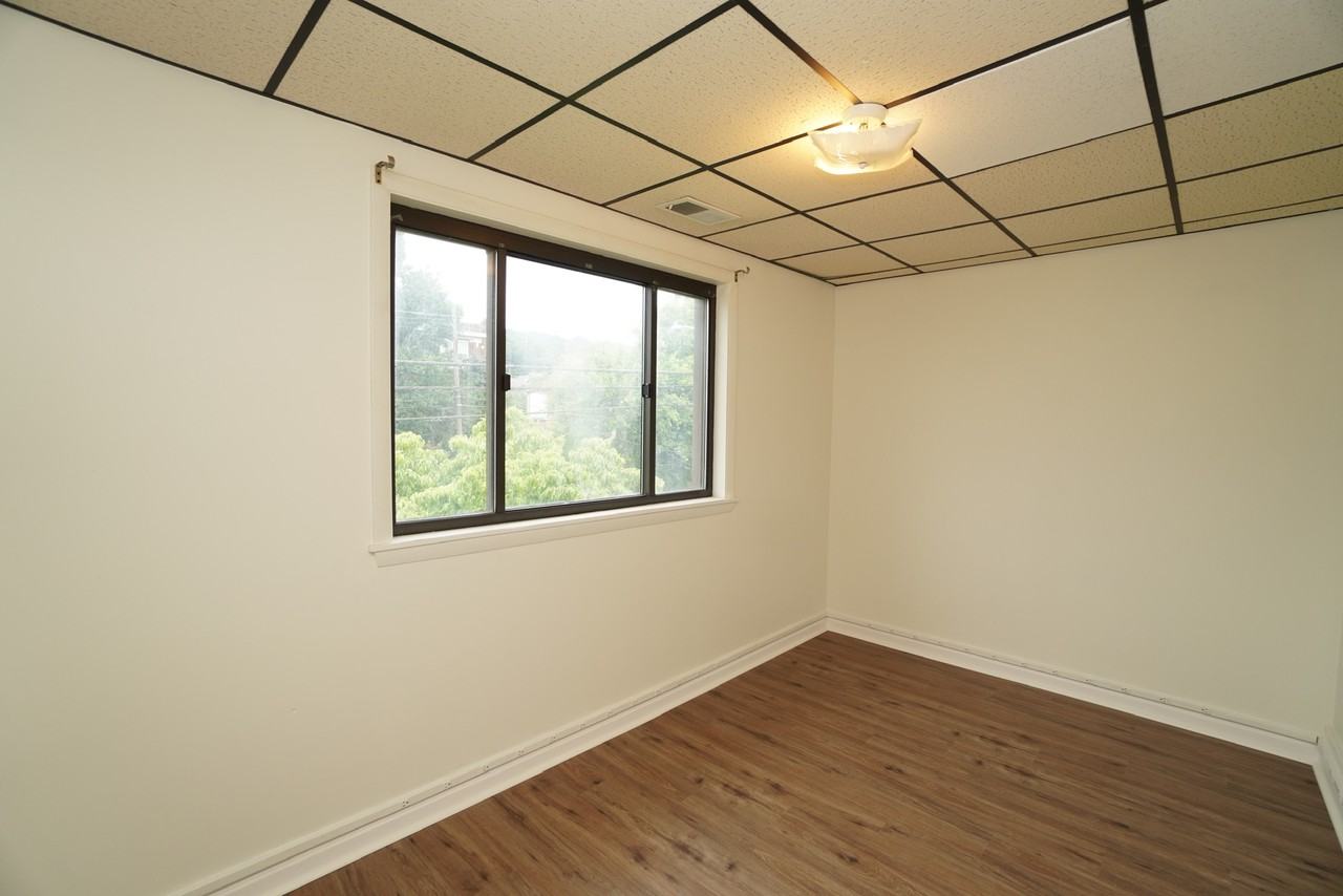 1415 Duss Ave #3 - Photo 7 of 9