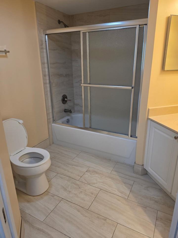 700 Crestwood Ct S #704 - Photo 4 of 44
