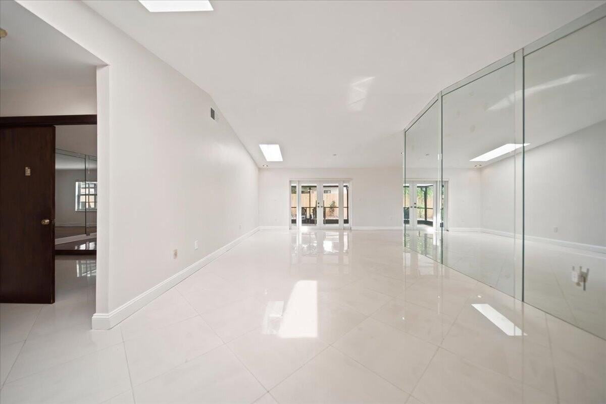 20009 Nw 66th Pl - Photo 6 of 33