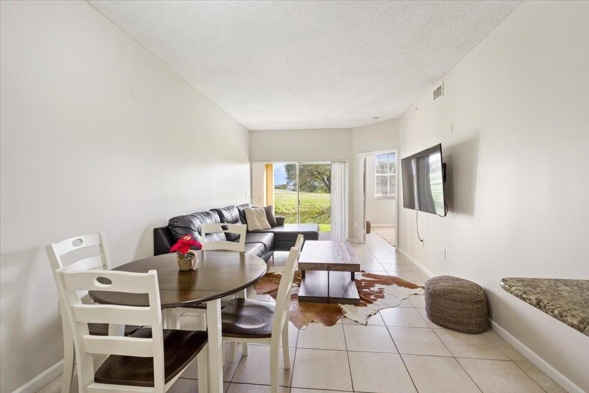 2060 Greenview Shores Blvd #308 - Photo 5 of 24