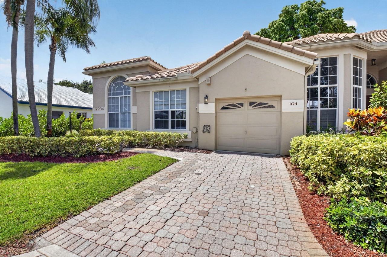Nw Boca Raton Blvd #104 - Photo 2 of 33