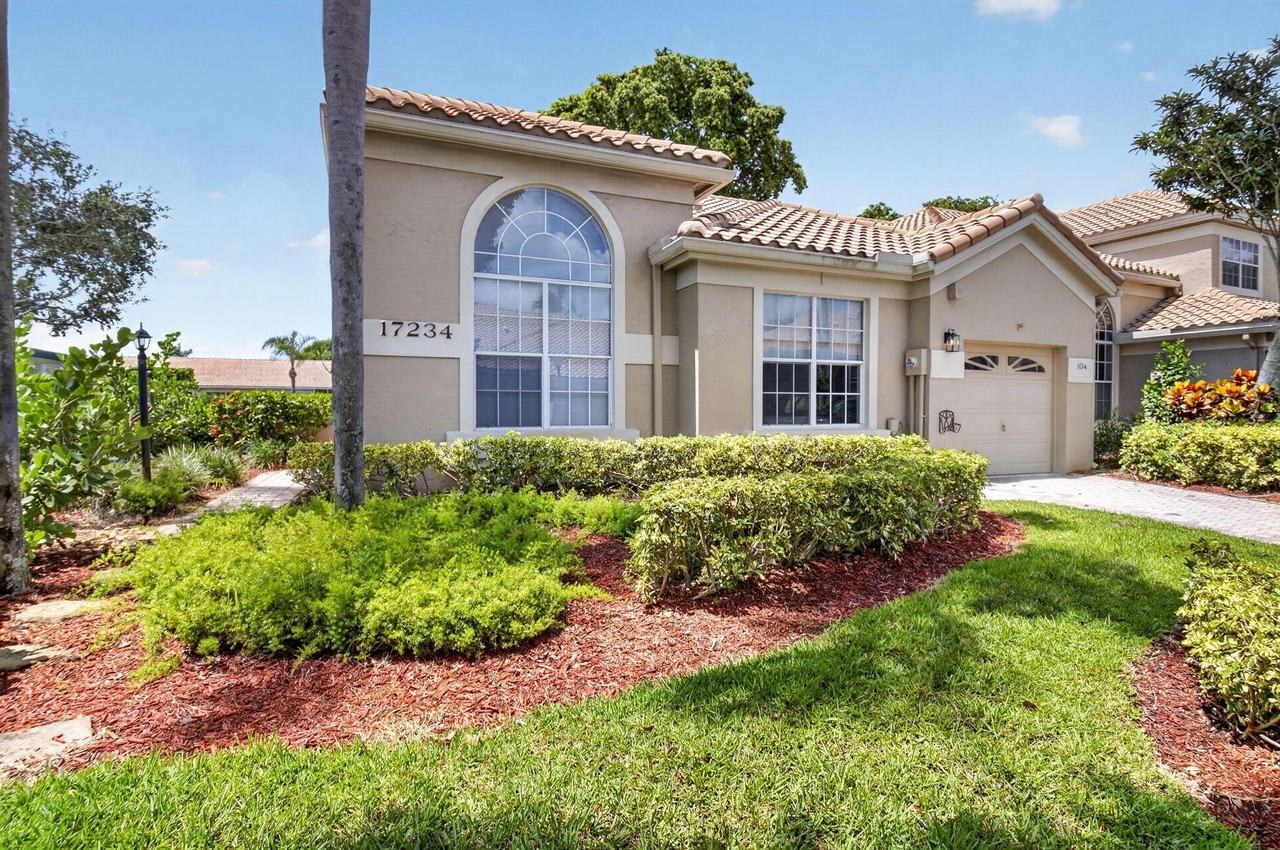 Nw Boca Raton Blvd #104 - Photo 3 of 33