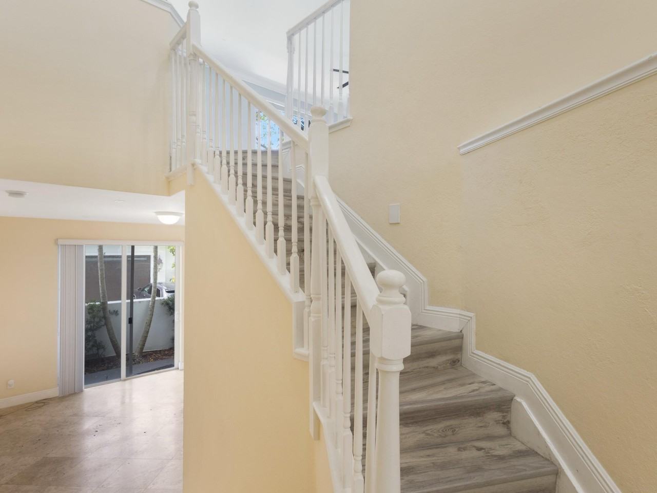 3028 Waterside Cir - Photo 5 of 50