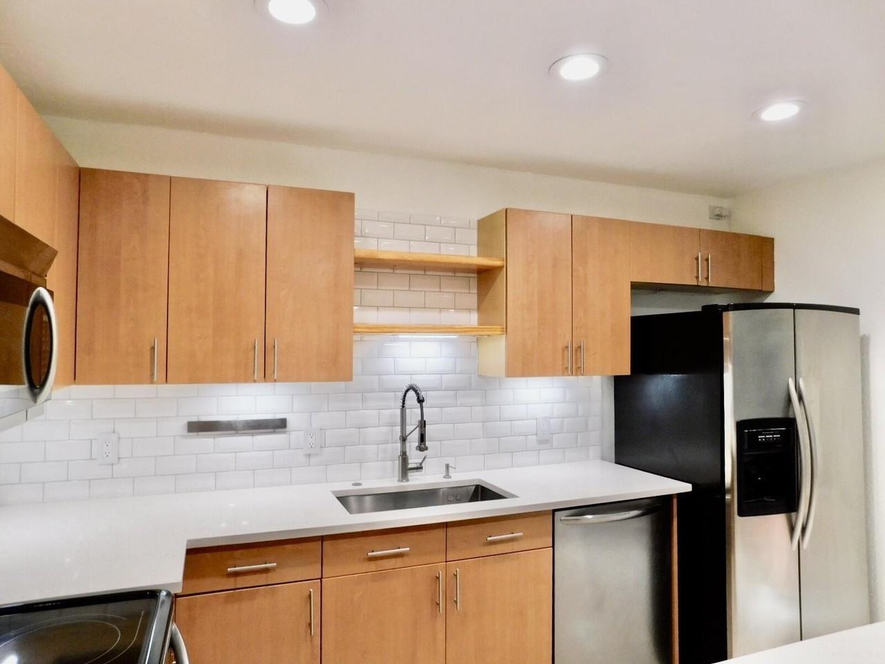 4155 Turnberry Cir #29 - Photo 7 of 50