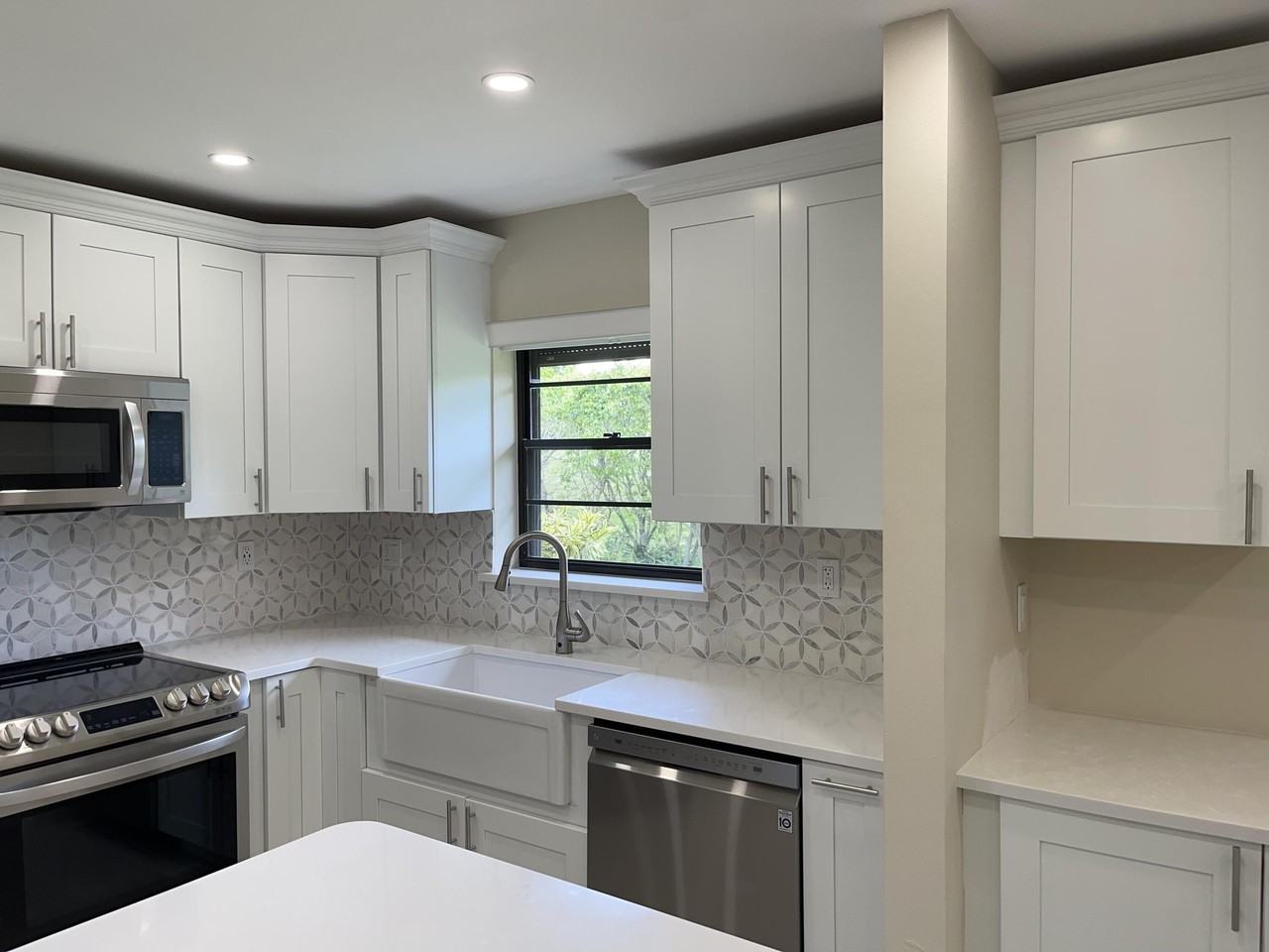 29 Bethesda Park Cir #G29 - Photo 3 of 20