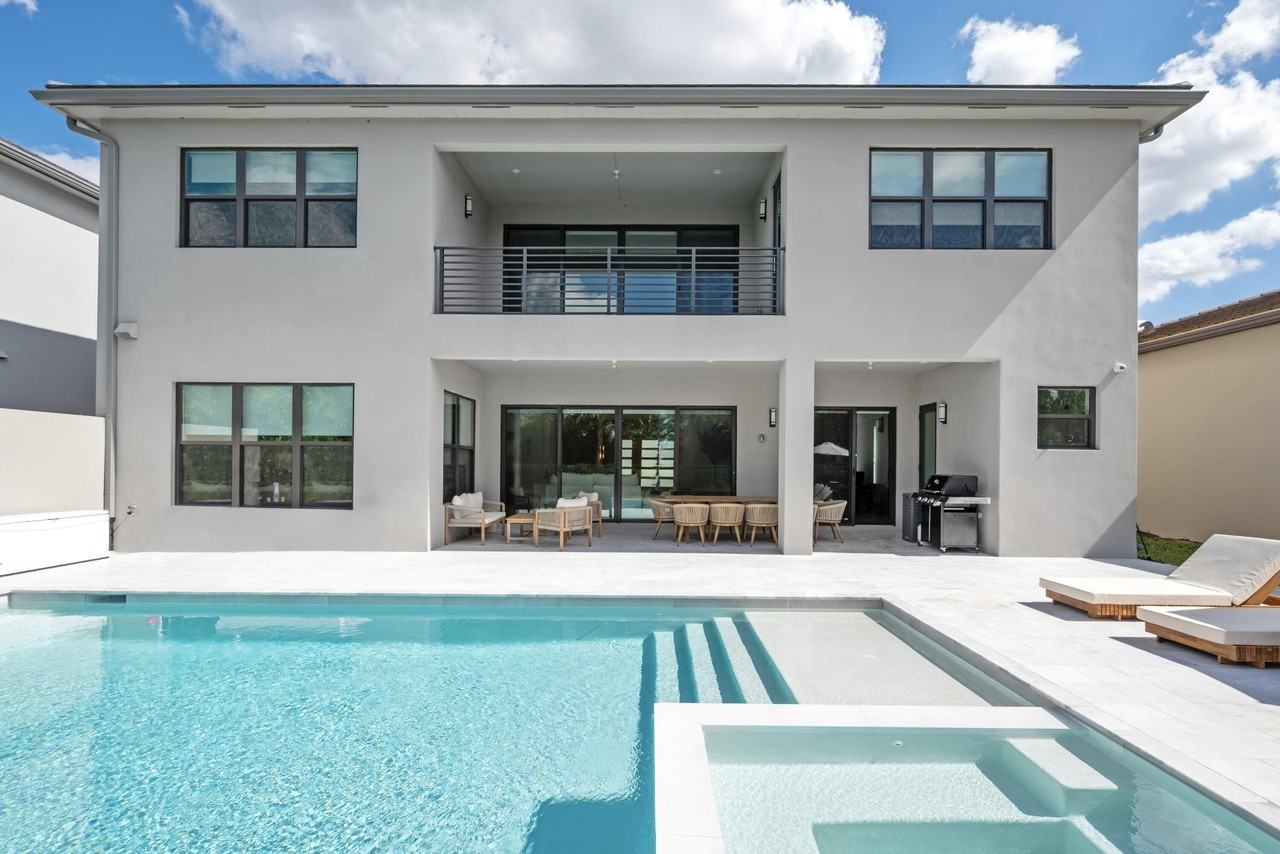 20135 Casa De Campo Ln - Photo 2 of 50