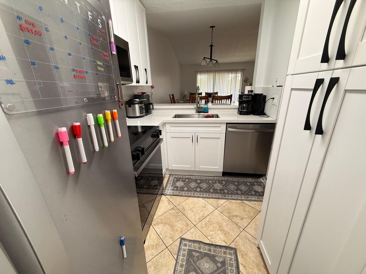 9923 Three Lakes Cir #13H - Photo 5 of 10