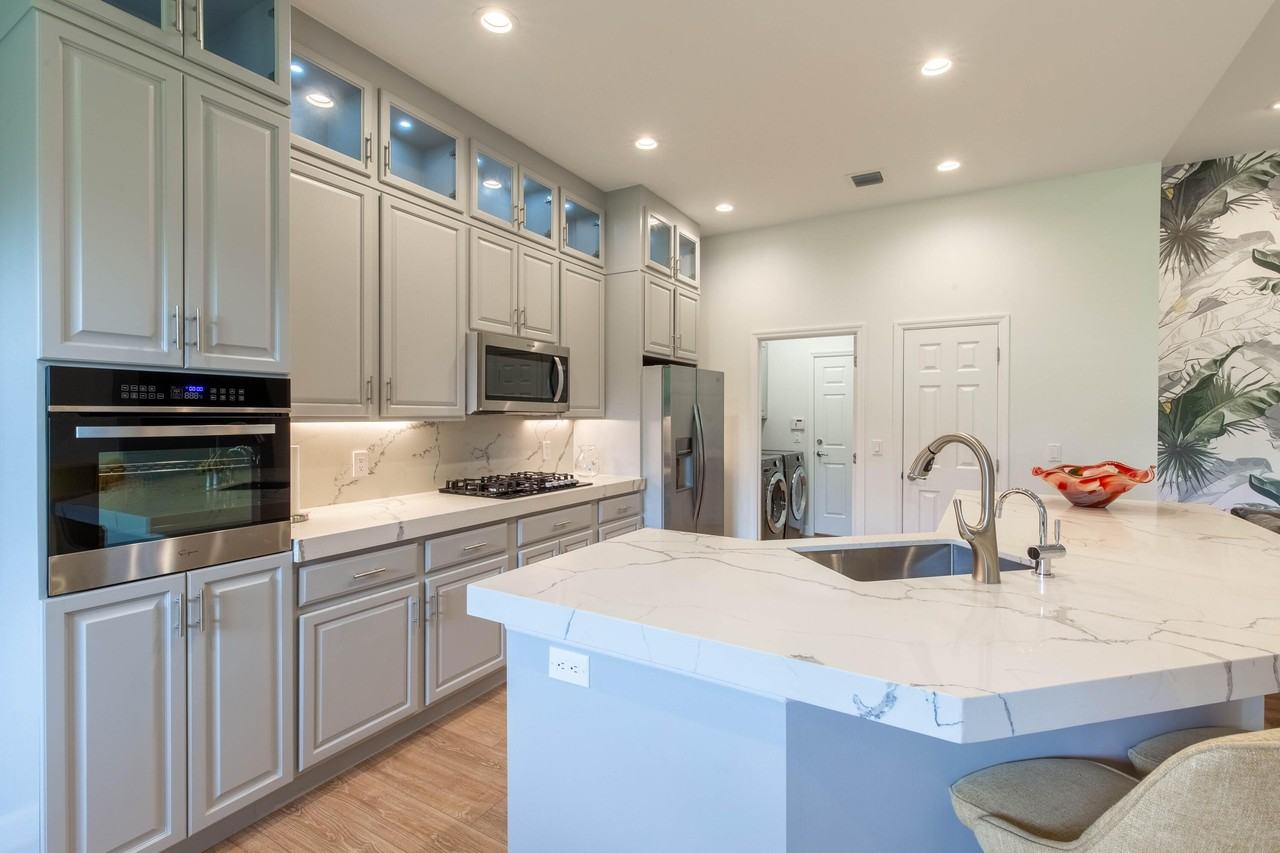 10429 Prato St - Photo 6 of 19