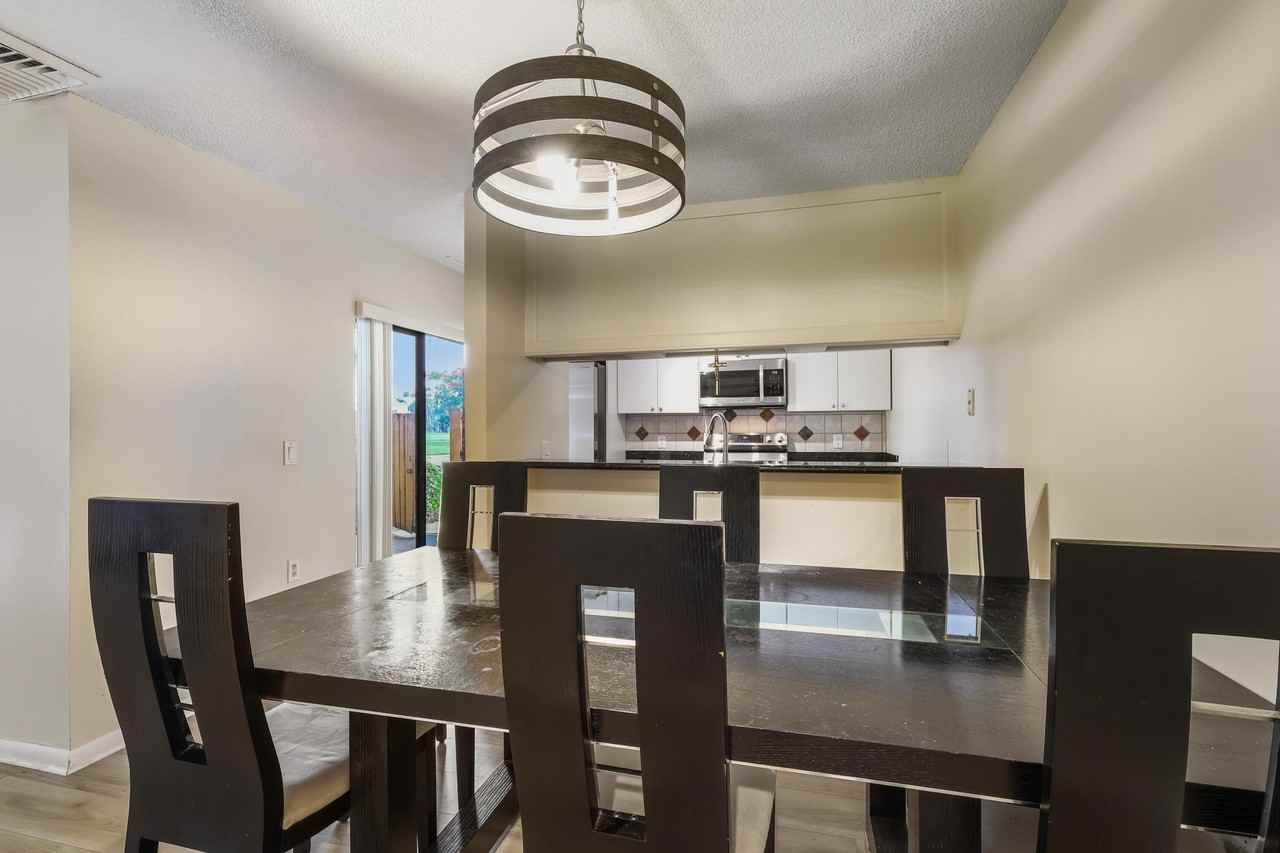 2229 22nd Way - Photo 7 of 15
