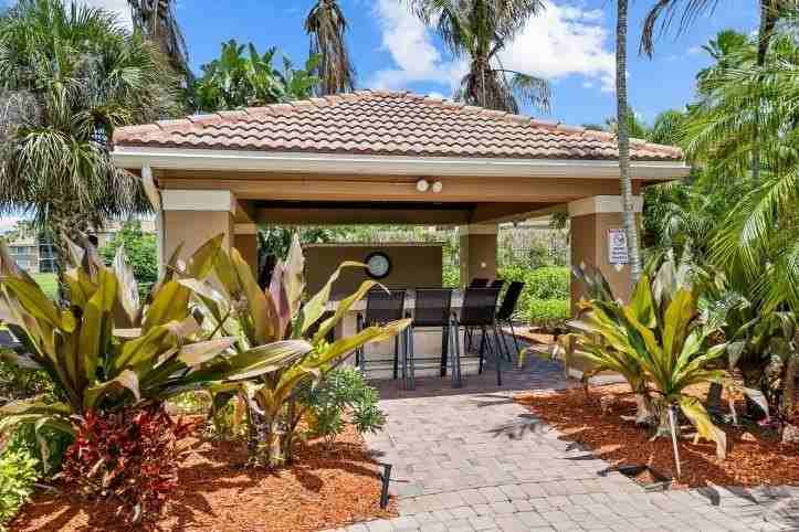 3721 Nw Mediterranean Ln #8-304 - Photo 4 of 36
