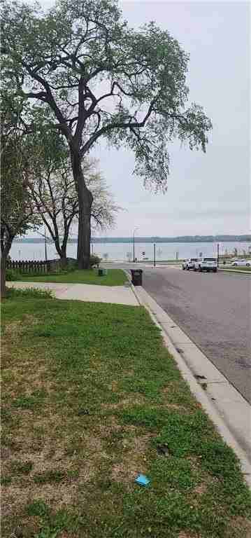 108 2nd St S - Photo 2 of 14