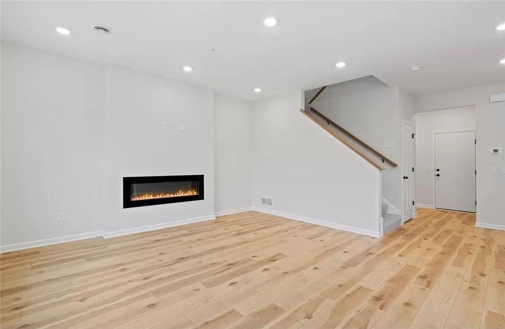 13621 Busch Ln - Photo 7 of 12
