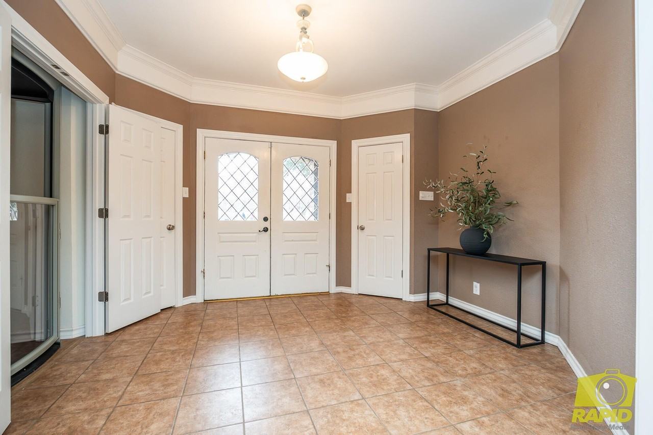 6569 Spy Glass Dr - Photo 6 of 50