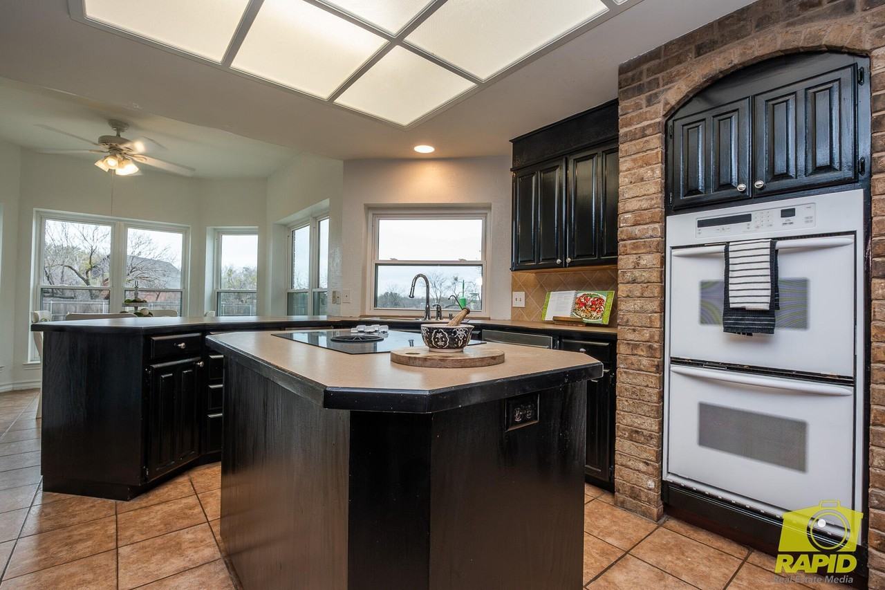6569 Spy Glass Dr - Photo 7 of 50