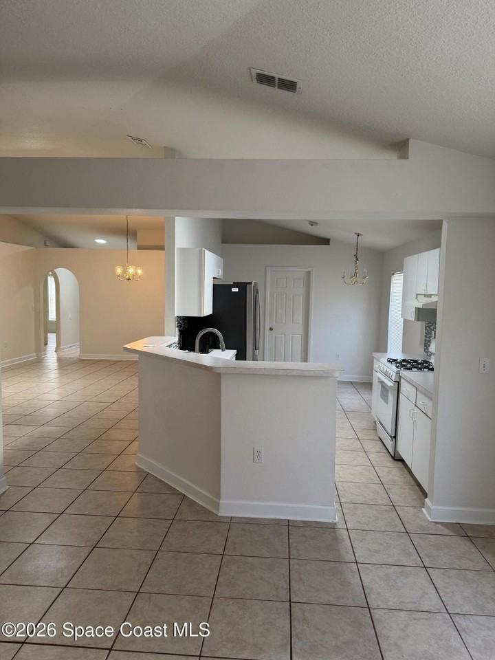 3133 Cauthen Creek Dr - Photo 4 of 21