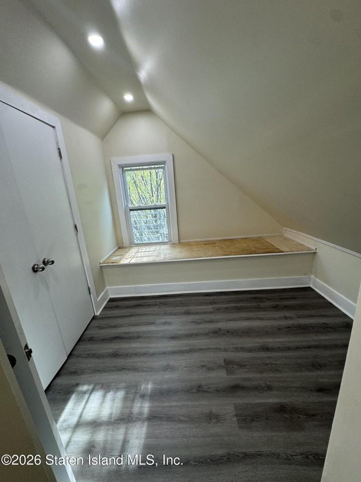 225 N Burgher Ave #2 - Photo 5 of 9