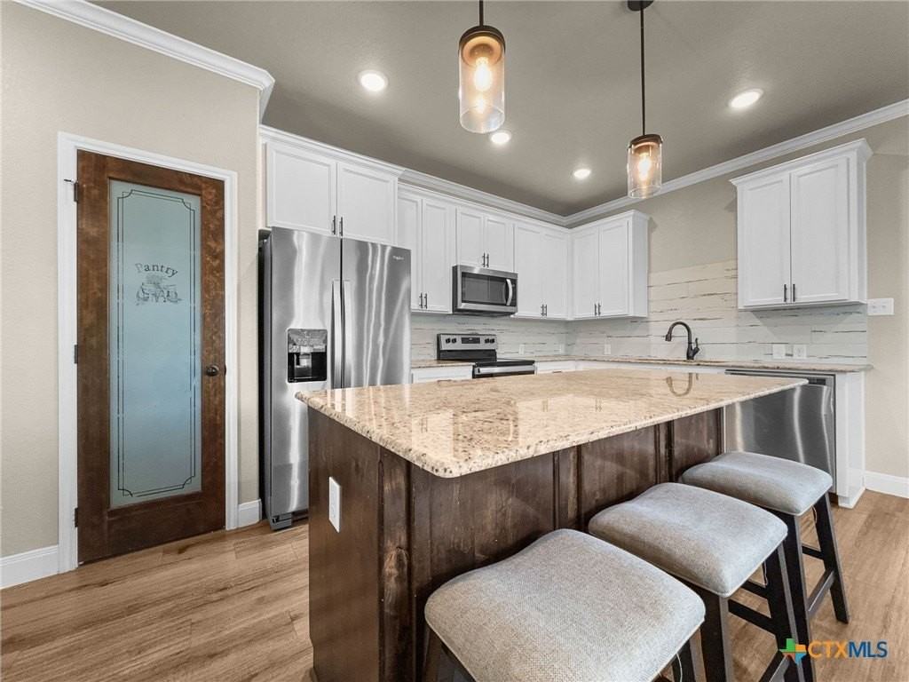 1606 Black Kettle Trl - Photo 3 of 18