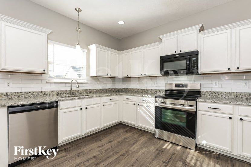 805 Avatar Ct - Photo 6 of 16