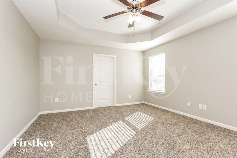 805 Avatar Ct - Photo 7 of 16