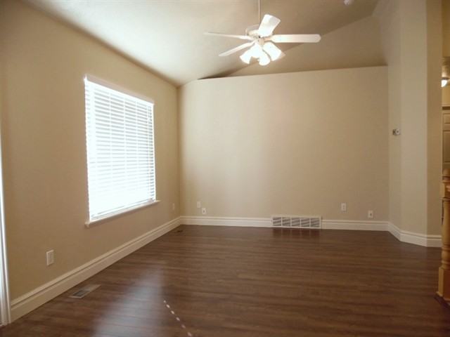 487 W 1780 N St - Photo 2 of 15