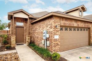 featured image of 586 Creekside Cir