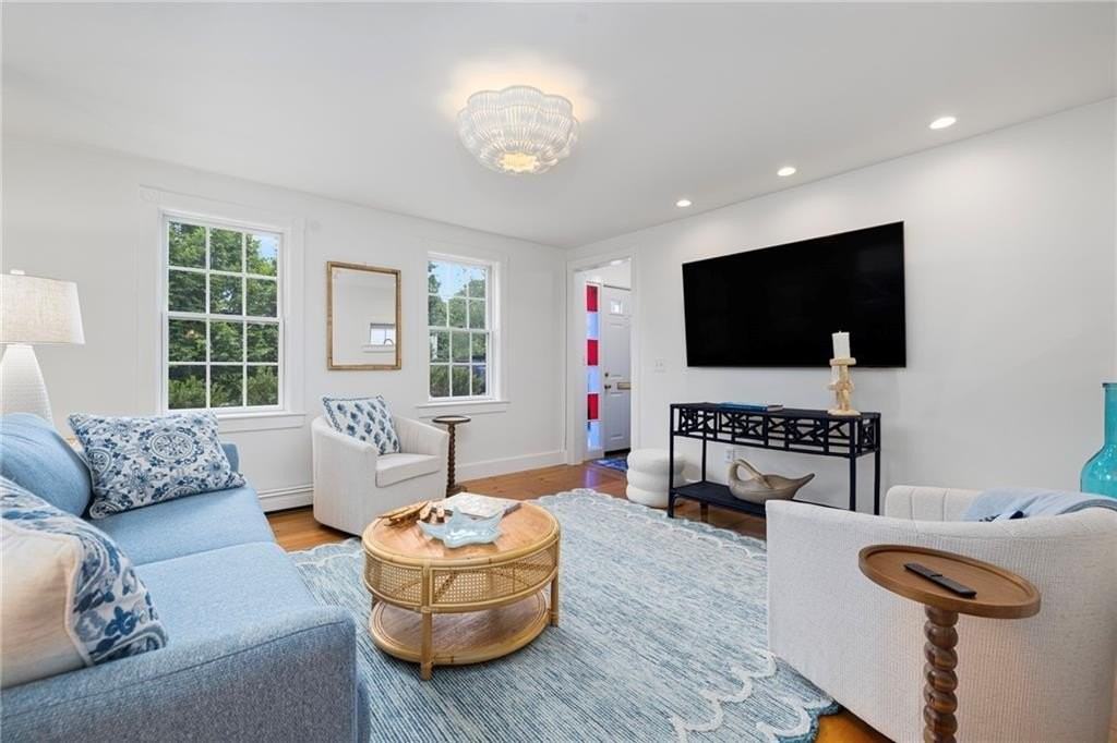 5 Tews Ct - Photo 3 of 38