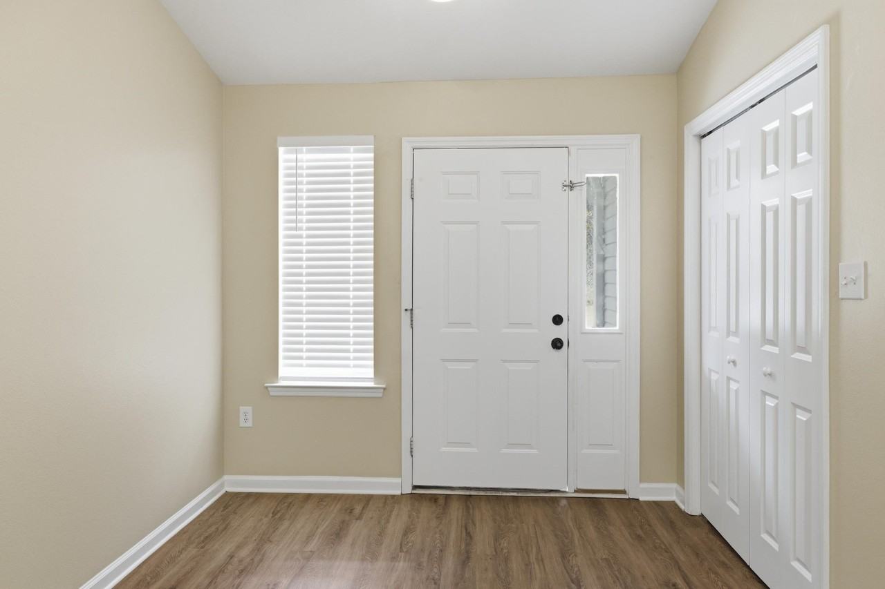 1611 Quazar Rd - Photo 7 of 28