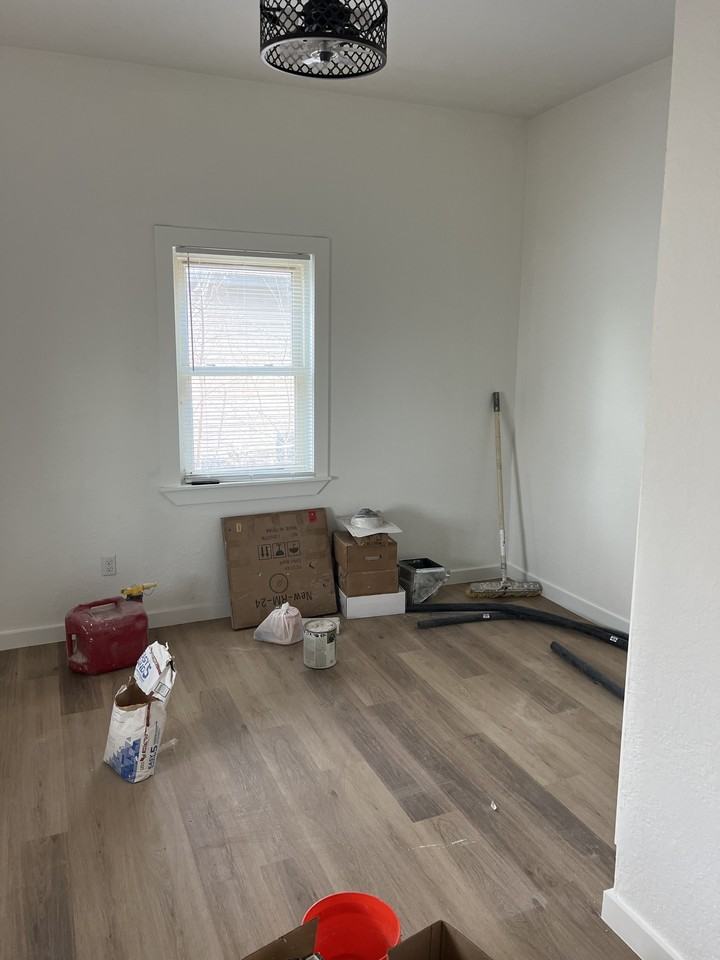 525 W Washington Ave #1 - Photo 7 of 20